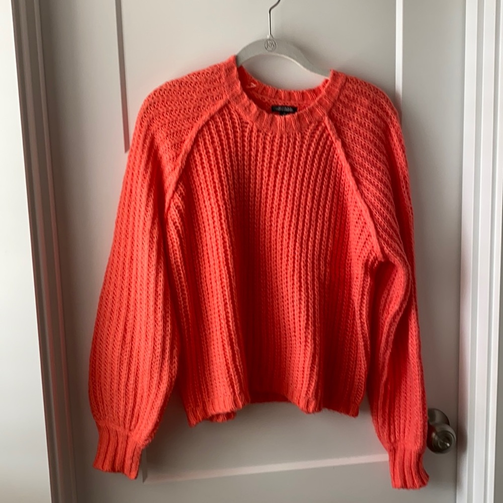 Wild Fable XS sweater salmon colored